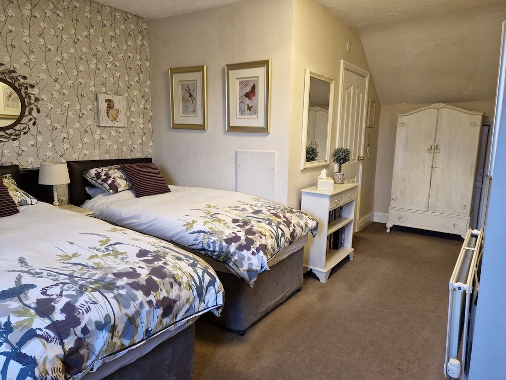 Warwick Lodge Bed and Breakfast - Guest house 5/34