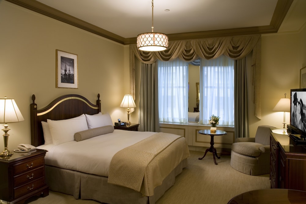 Sherry Netherland Hotel 26/72