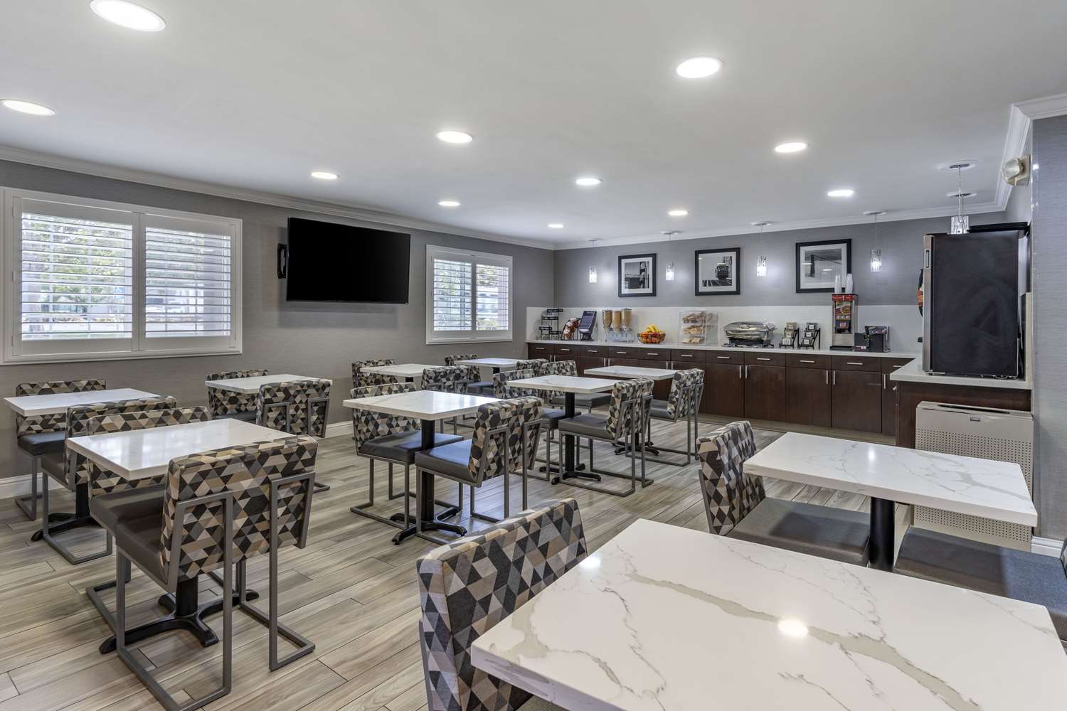 Best Western Plus Vineyard Inn 37/45