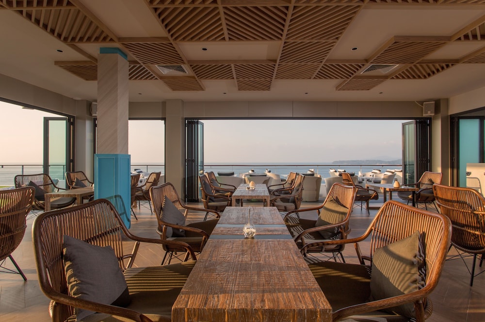 Cape Sienna Phuket Gourmet Hotel Villas 57/75