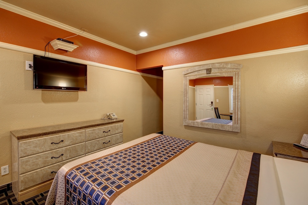 Geneva Motel 29/48