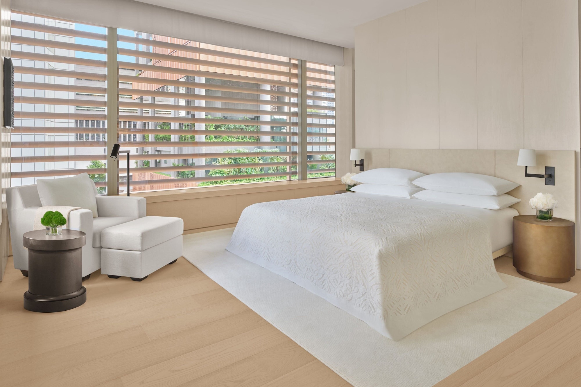 1 Bedroom, Orchard, Suite, King Bed, City View, Large, High Floor
