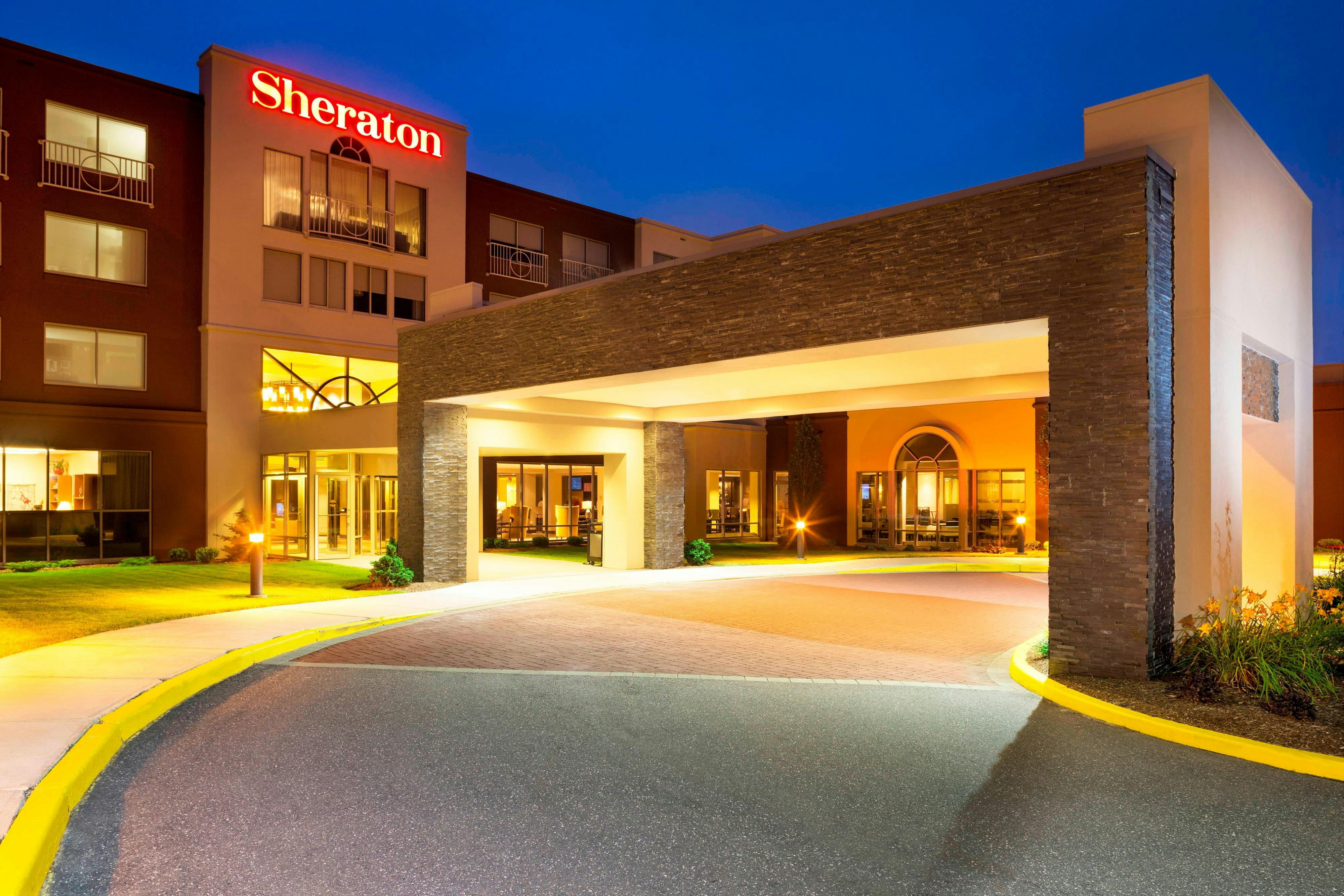 SHERATON HARTFORD SOUTH HOTEL 15/16