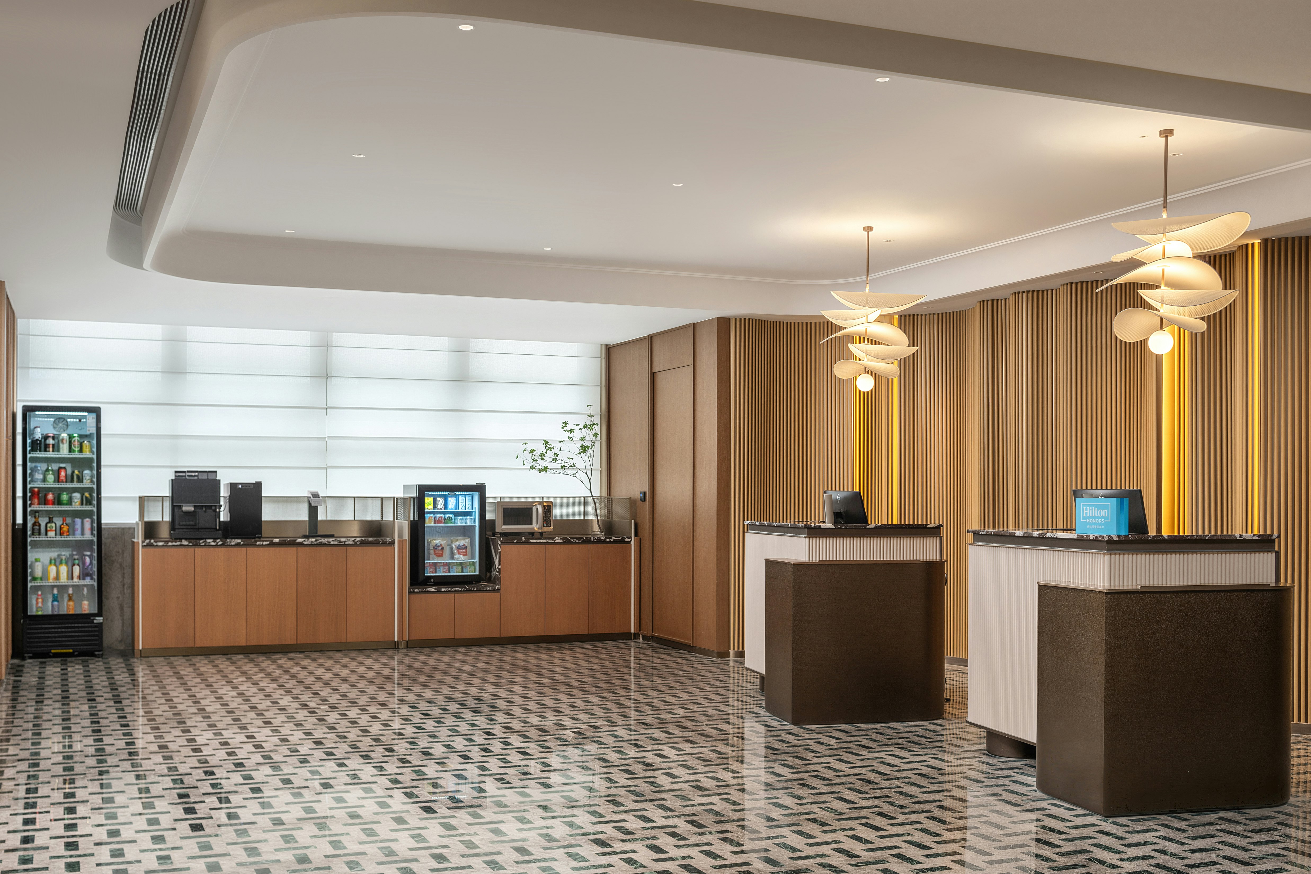 Hilton Garden Inn Shenzhen Luohu Port 5/32