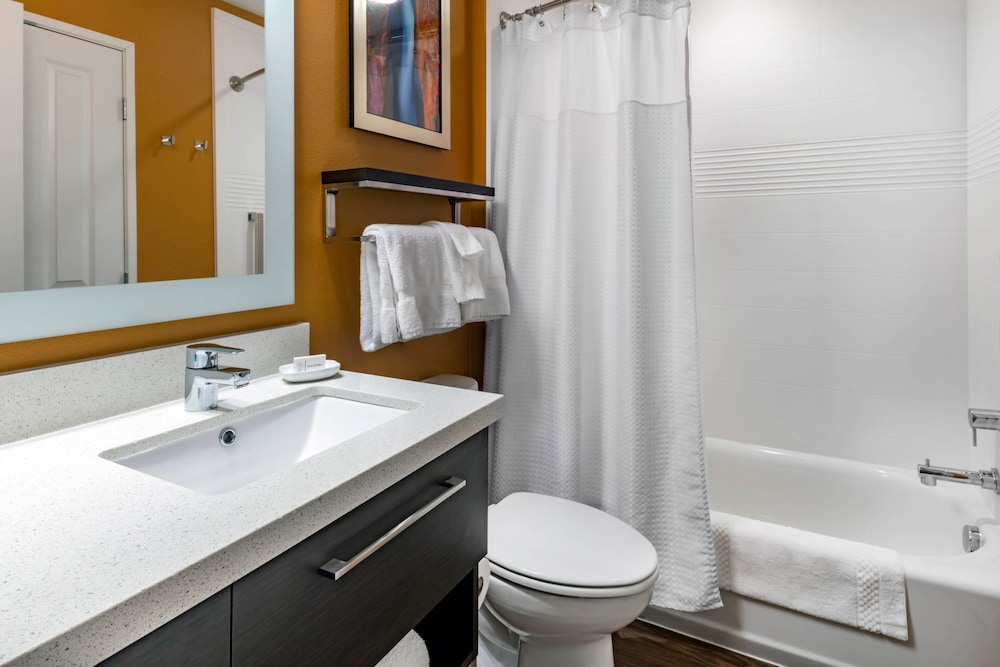 TownePlace Suites by Marriott Gallup 9/31