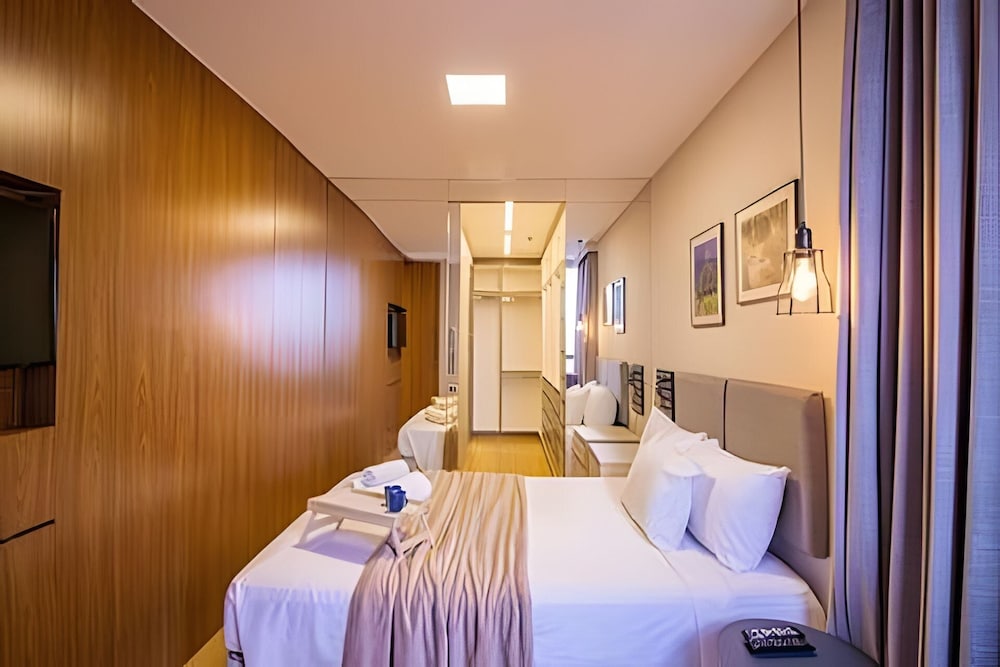 Nobile Suites Monumental 25/72