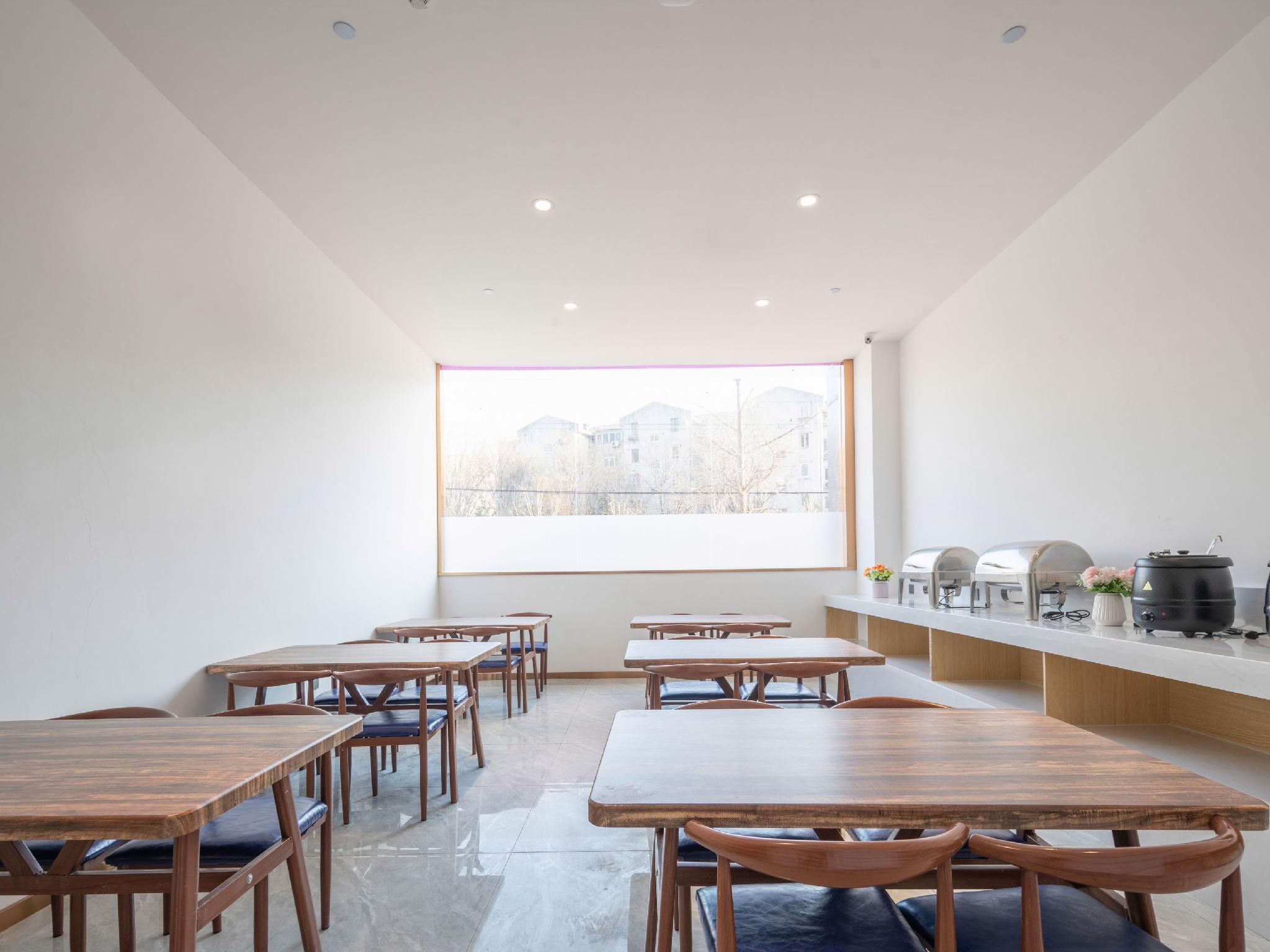 Lavande Hotel (Qunfang South Street) 44/58