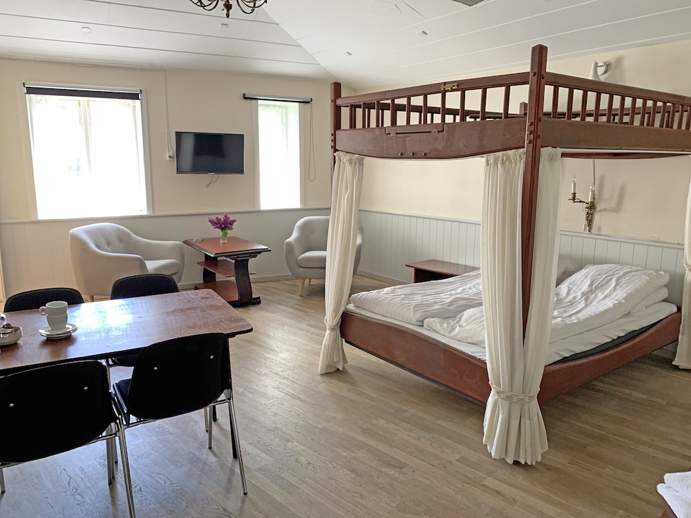 Postgaarden Bed Breakfast 16/25