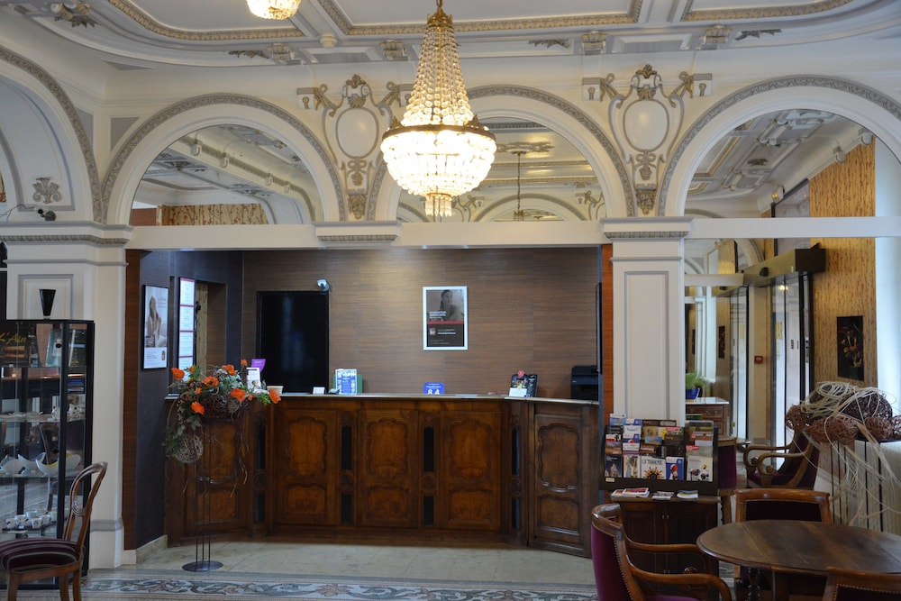 The Originals Boutique, Hotel Terminus, Bourg-en-Bresse Station 9/60
