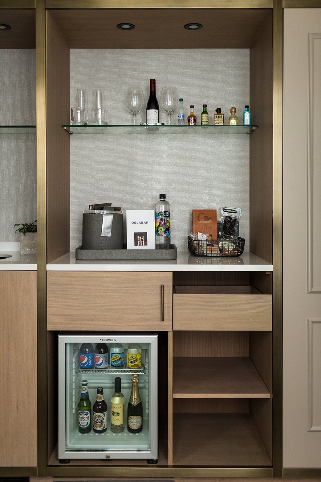 Delamar West Hartford 33/75