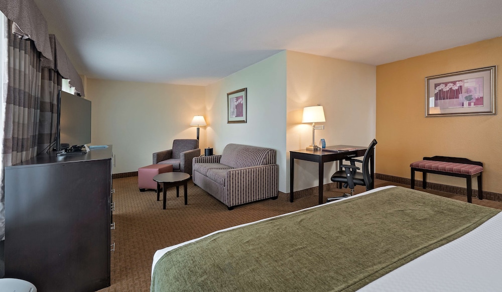 Best Western Plus Hotel & Conference Center 12/46