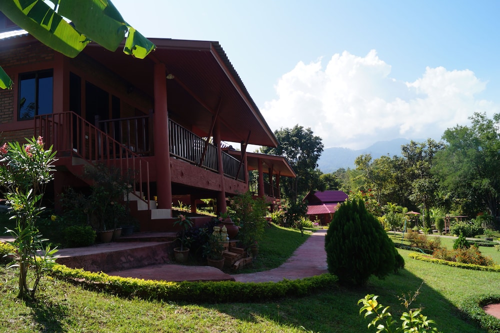 Banrai Tin Thai Ngam Eco Lodge 4/47