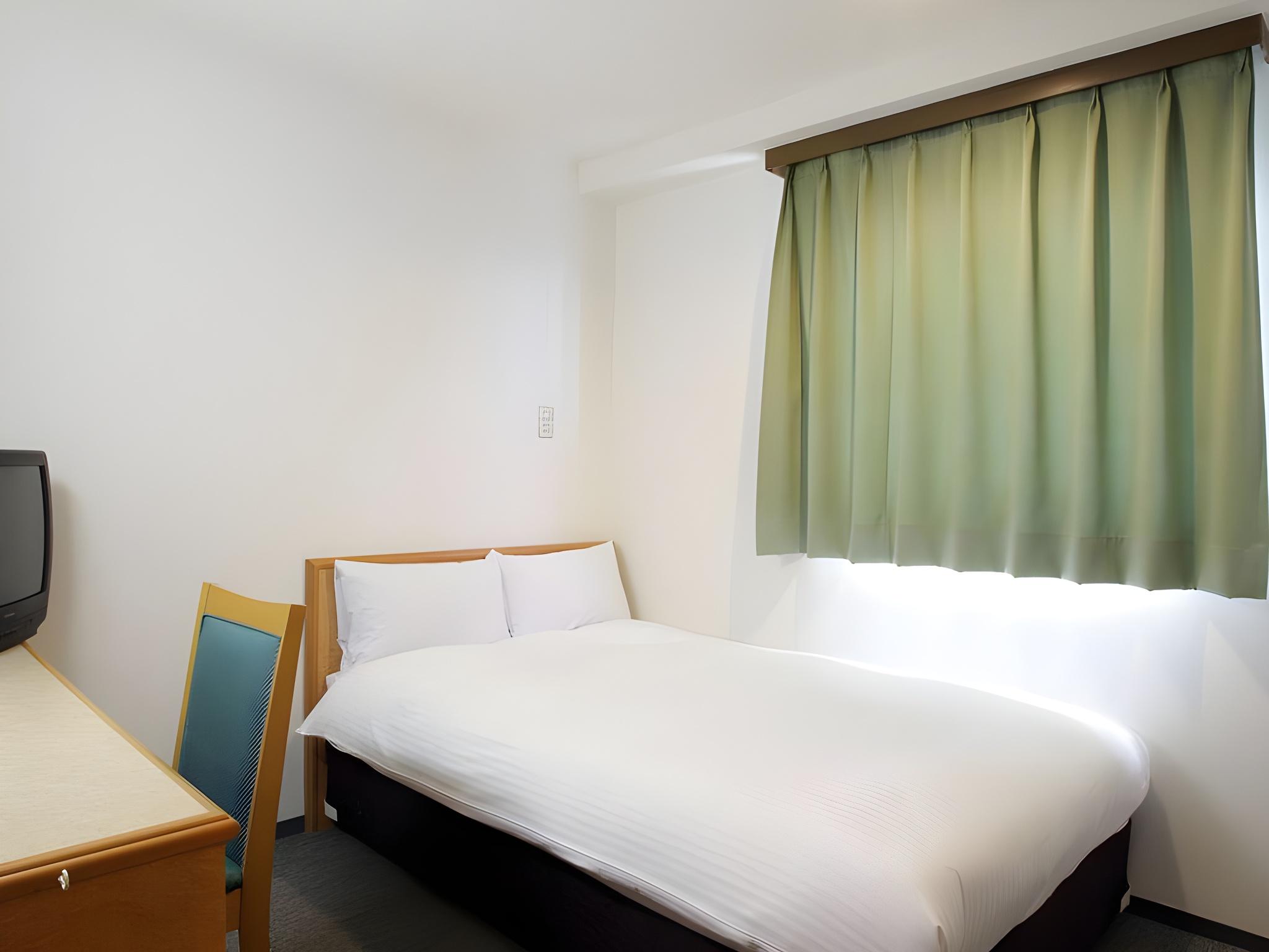 Semi Room, Standard, Single, Semi Double Bed, Smoking
