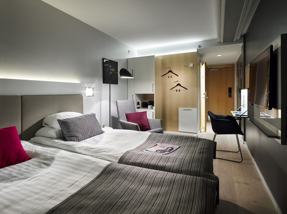 Gothia Towers & Upper House 32/114
