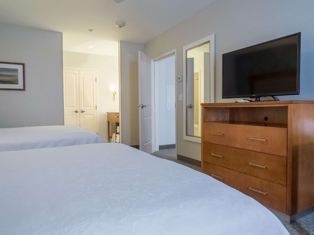 Homewood Suites By Hilton Gateway Hills Nashua 16/42