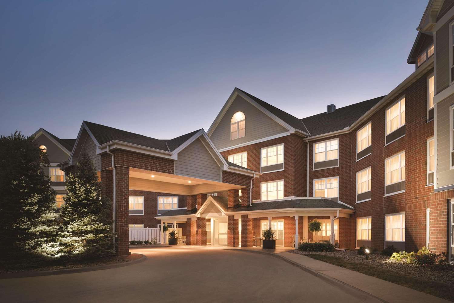 Country Inn & Suites By Radisson, Des Moines West, IA 2/48