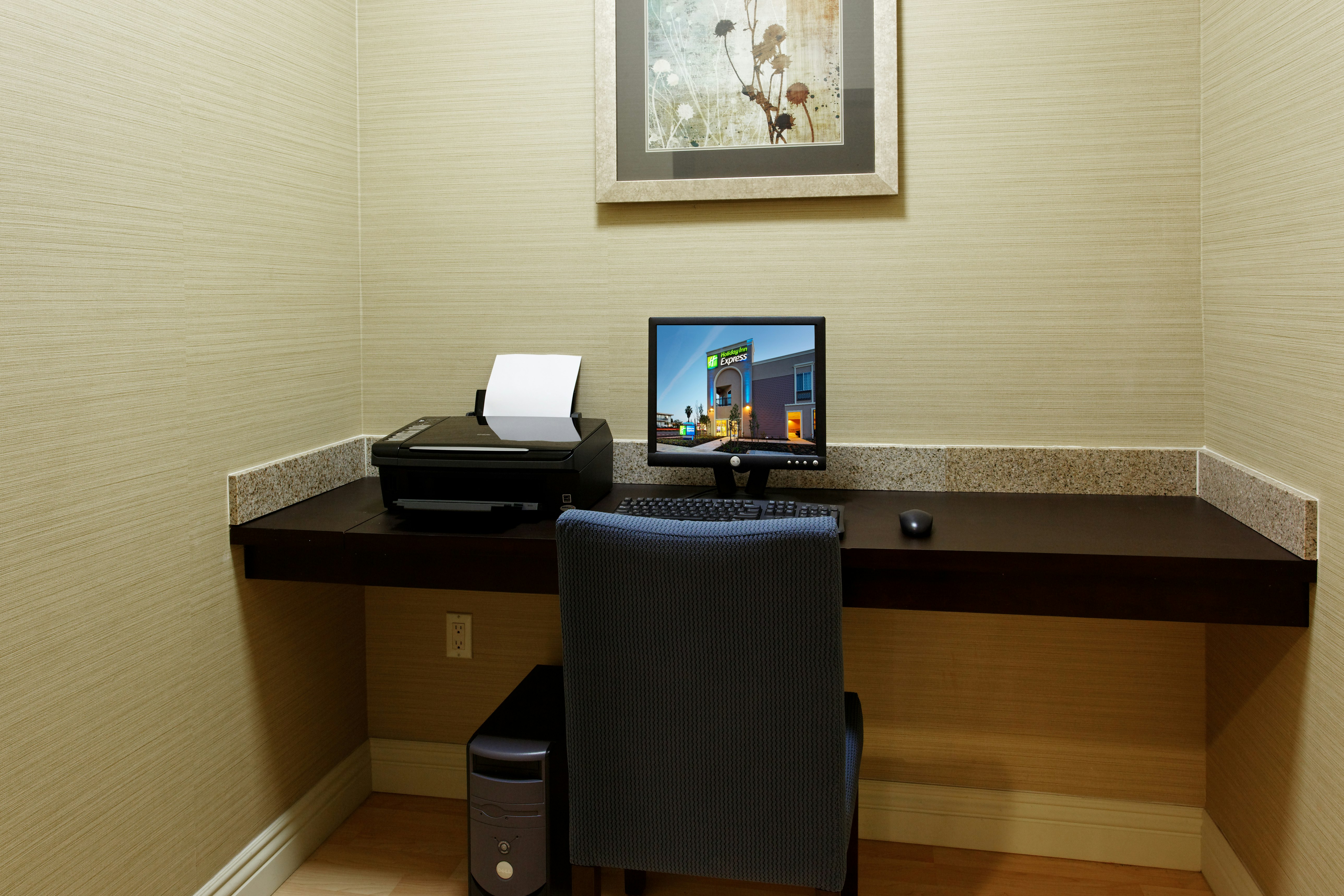 Holiday Inn Express Benicia 48/56