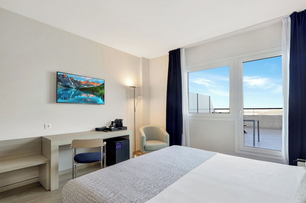 غرفة بريفيليج بشرفة، Hotel Augusta Barcelona Valles 3/5