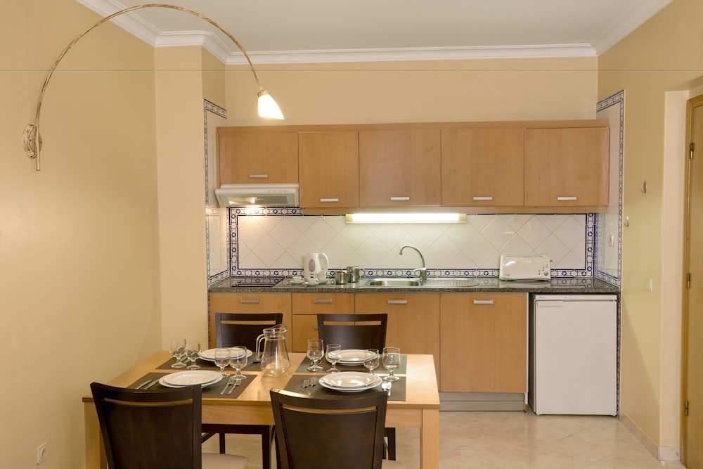 Aparthotel Paladim And Alagoamar 10/50