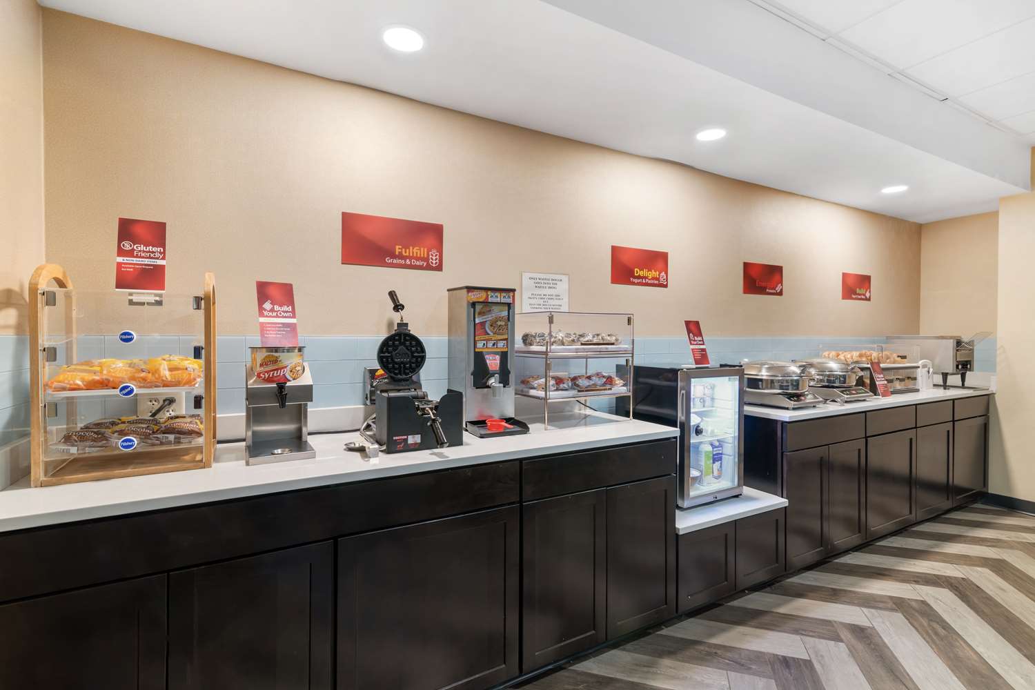 Best Western Plus Landmark Inn 9/43