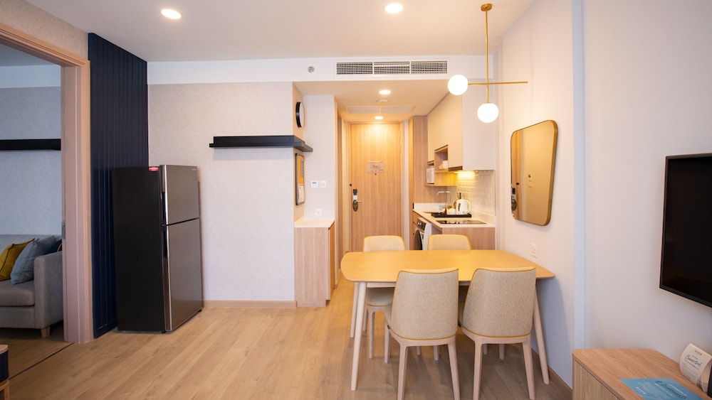 Staybridge Suites Bangkok Thonglor 54/80