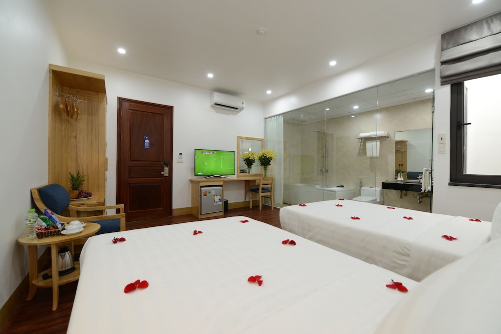 Blue Hanoi Inn City Hotel 28/50