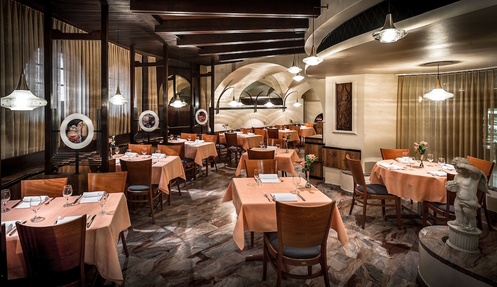 Hotel dell Angelo 24/32