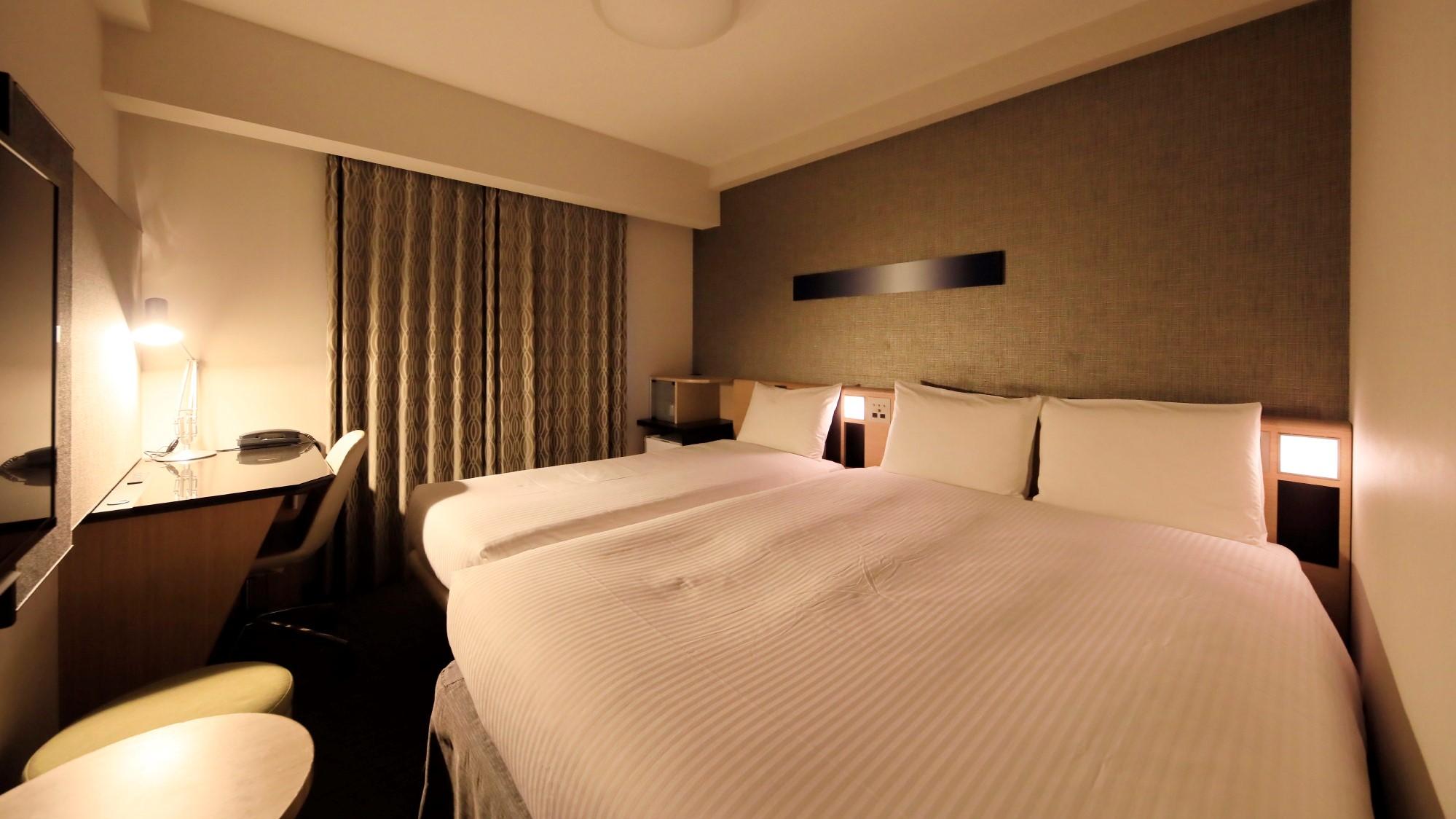 Compact, Standard, Twin Beds