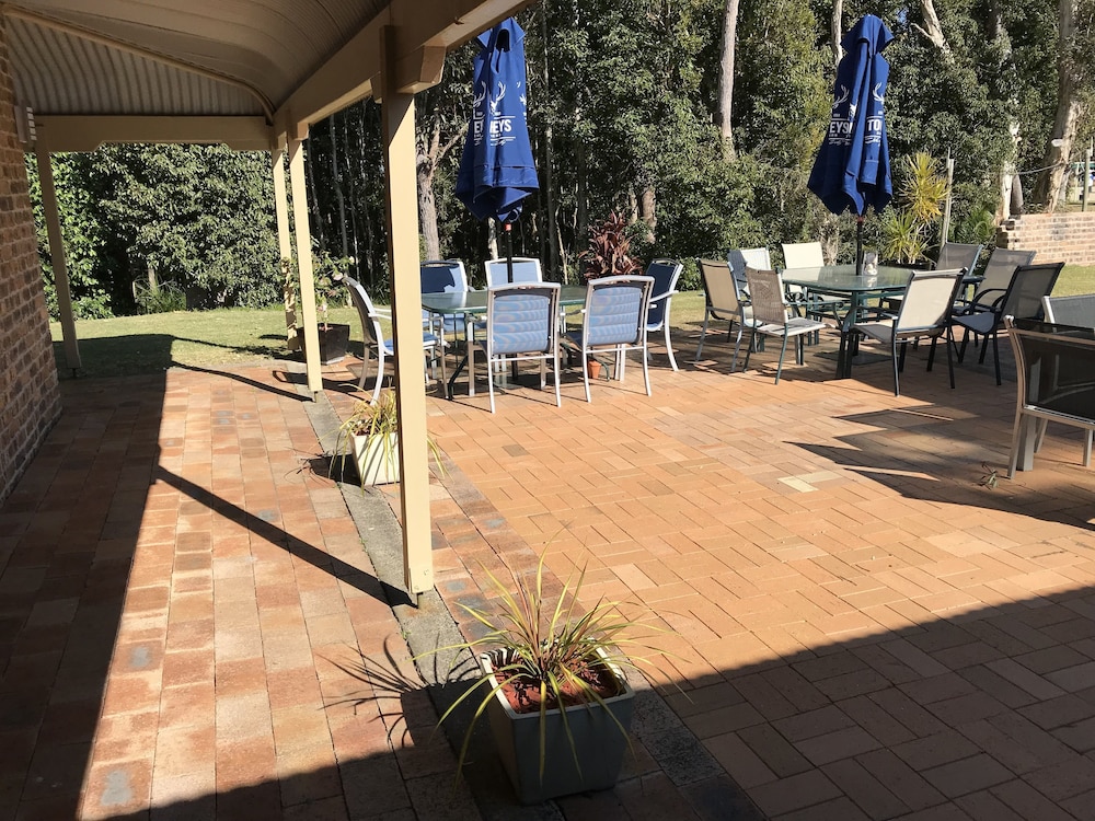 Tea Gardens Motel 21/26