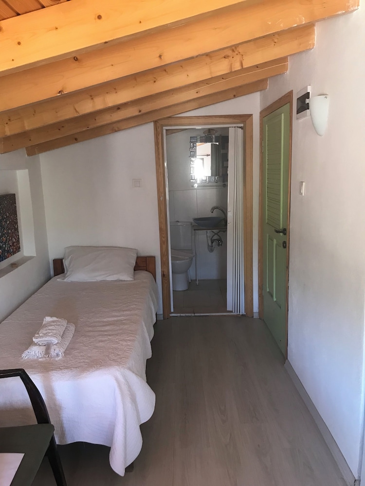 Gunebakan Taliani Otel 10/41