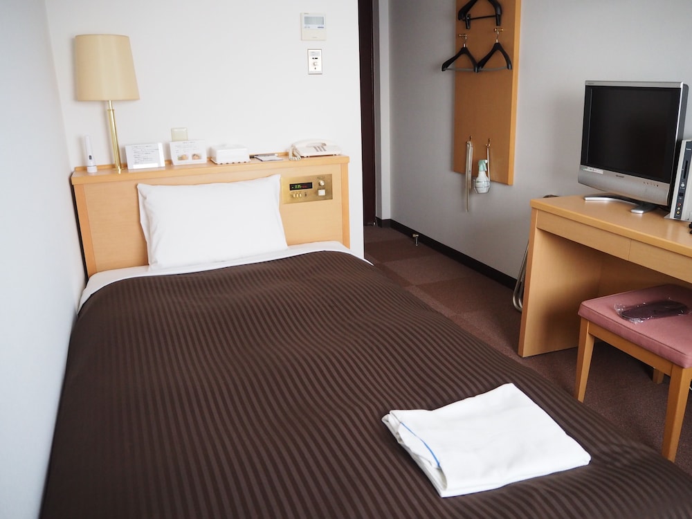 Hotel Route Tsukuba 43/44