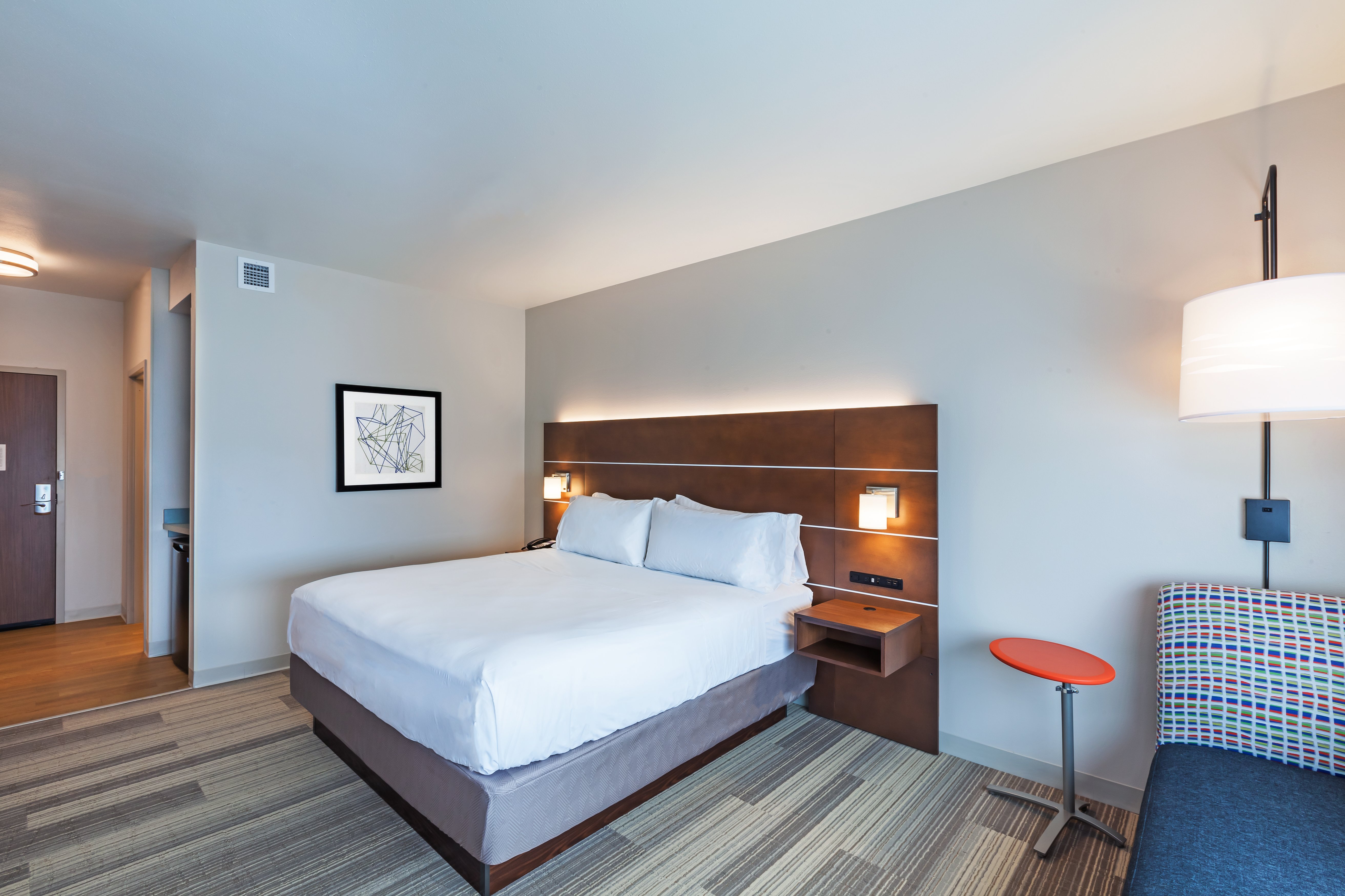 Leisure, King Bed