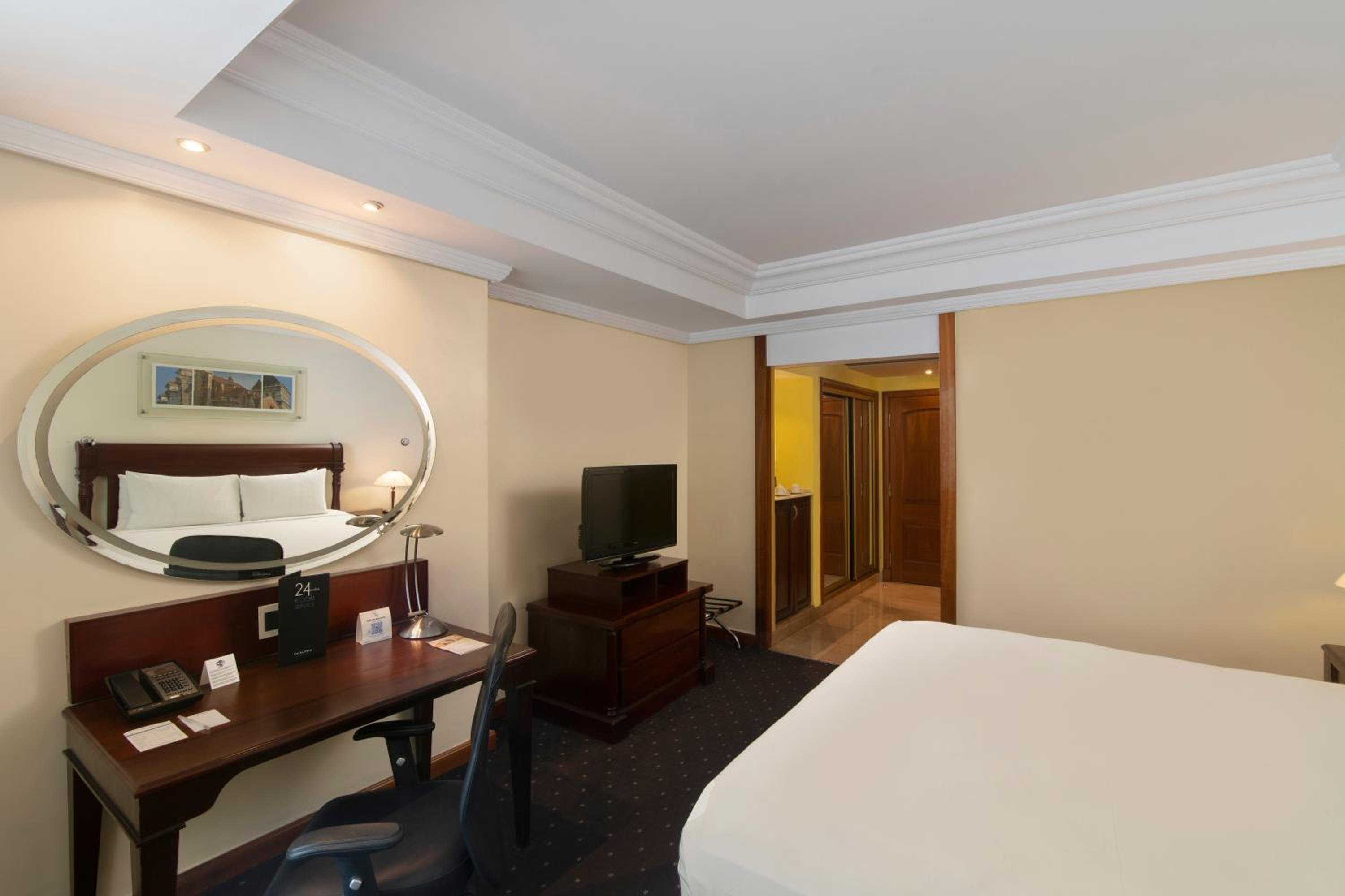 Room, Queen Bed, Ocean View