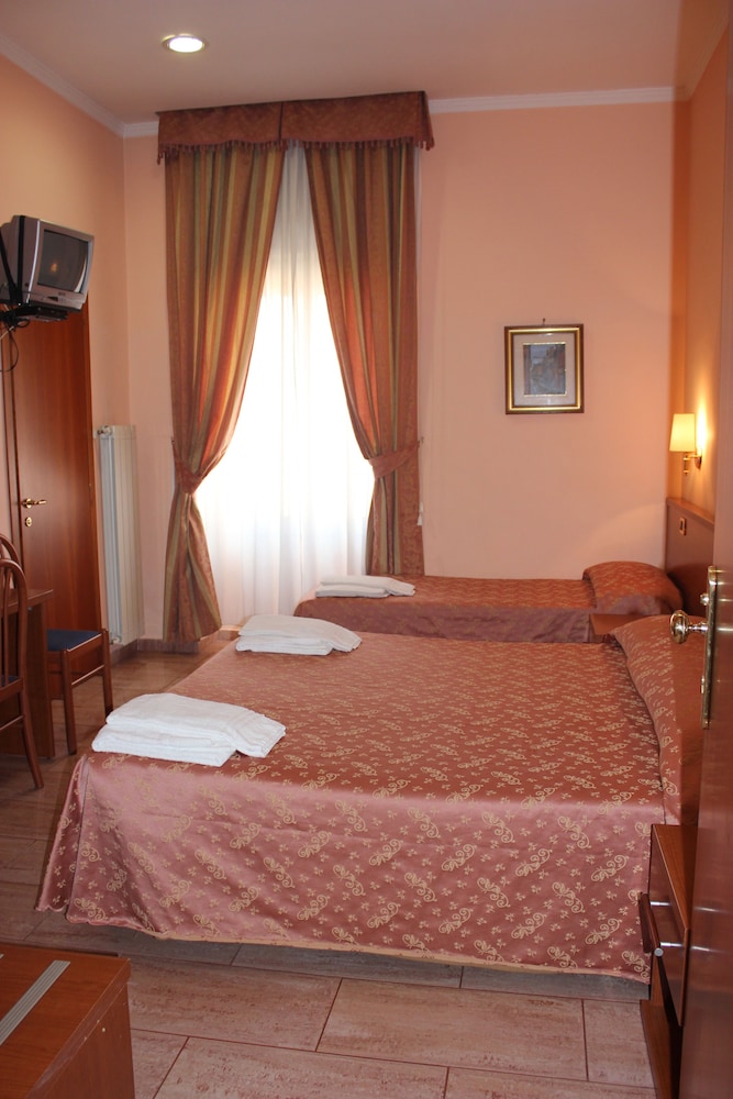Aristotele Hotel 15/50
