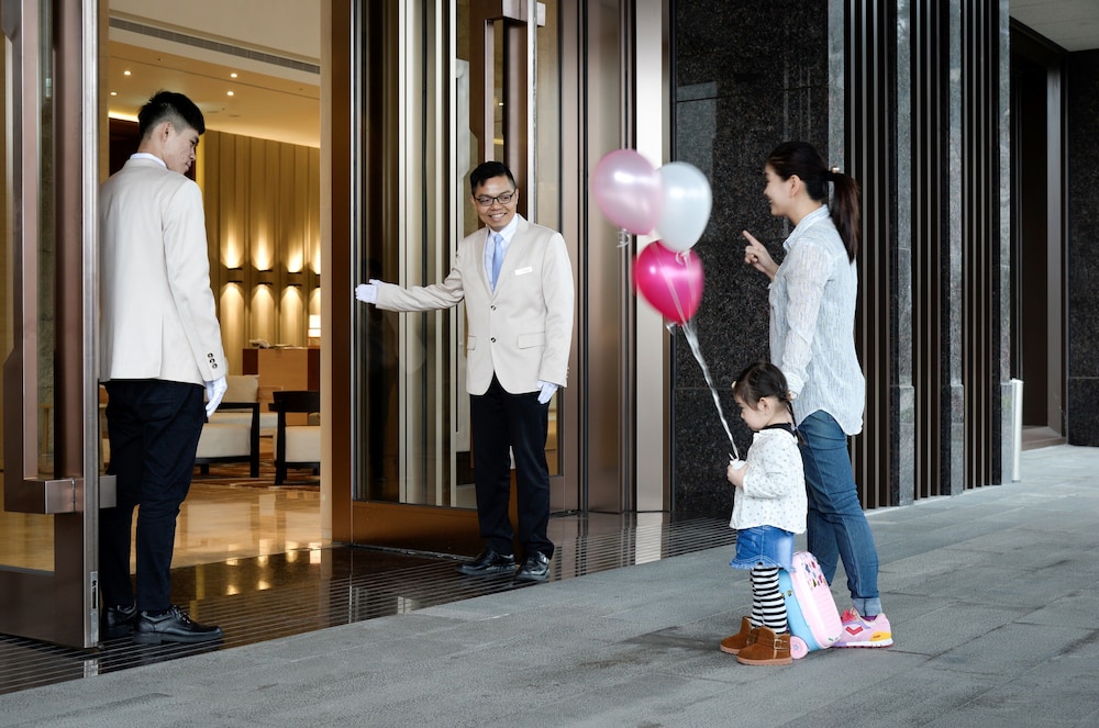 Cuncyue Hot Spring Resort 10/60