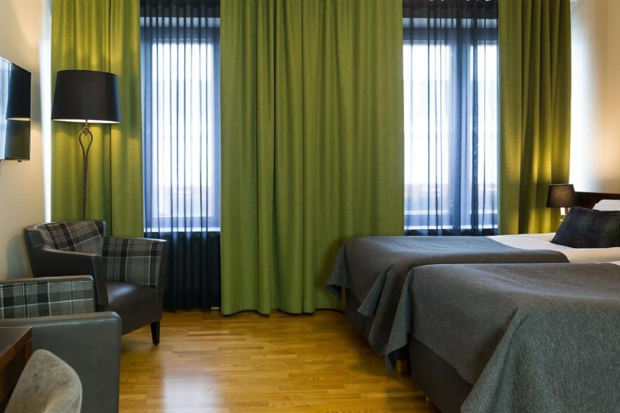 Superior, Twin Beds, Sauna