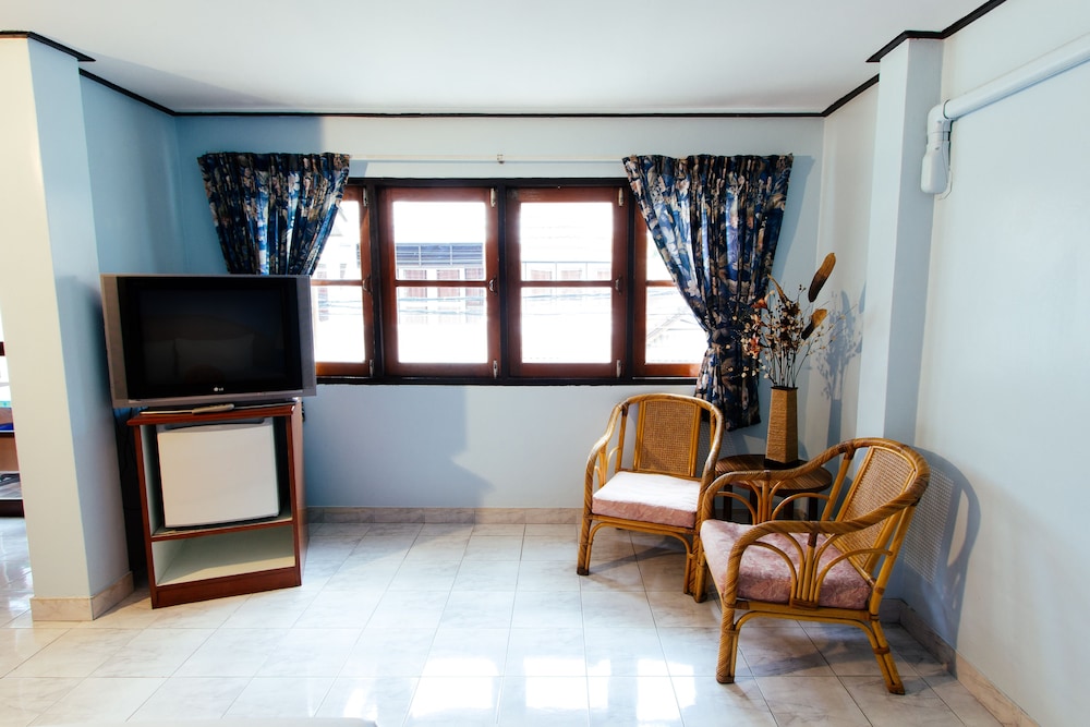 THIPURAI BEACH HOTEL ANNEX 45/67