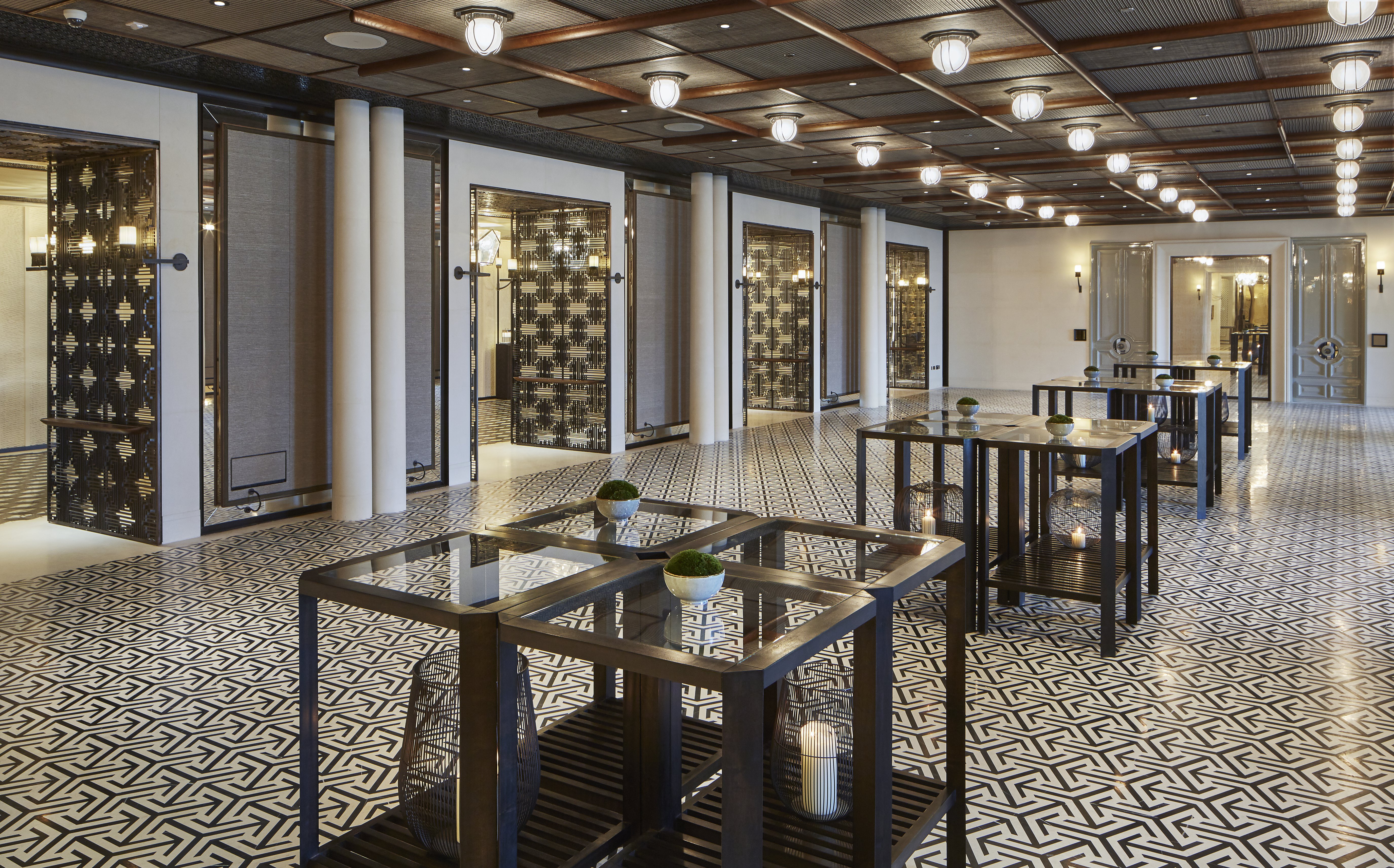 Rosewood Hong Kong 66/85