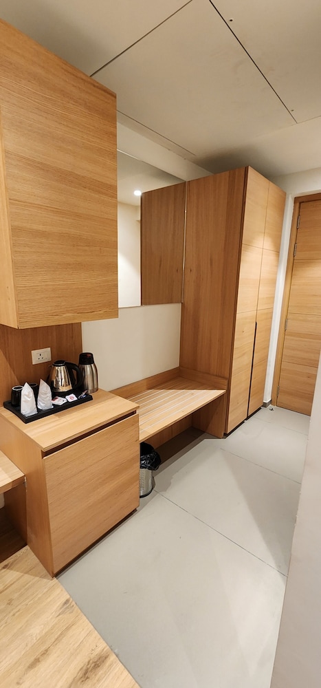 HOTEL GORBANDH 33/48