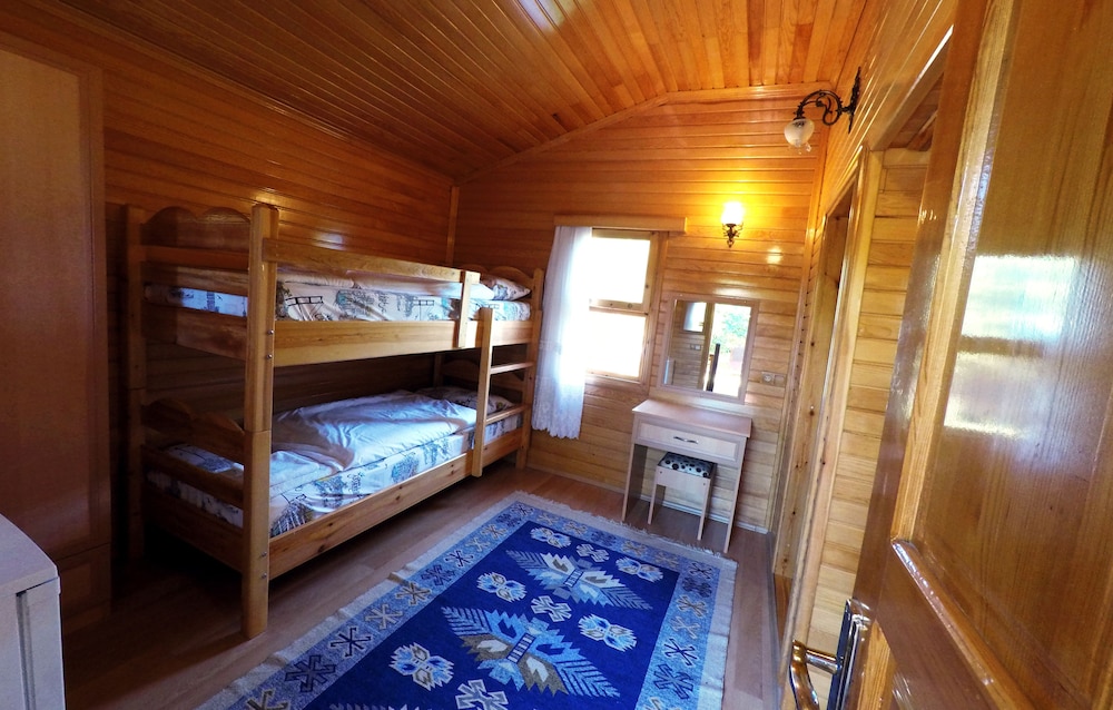 Baris Pension & Bungalows 18/50