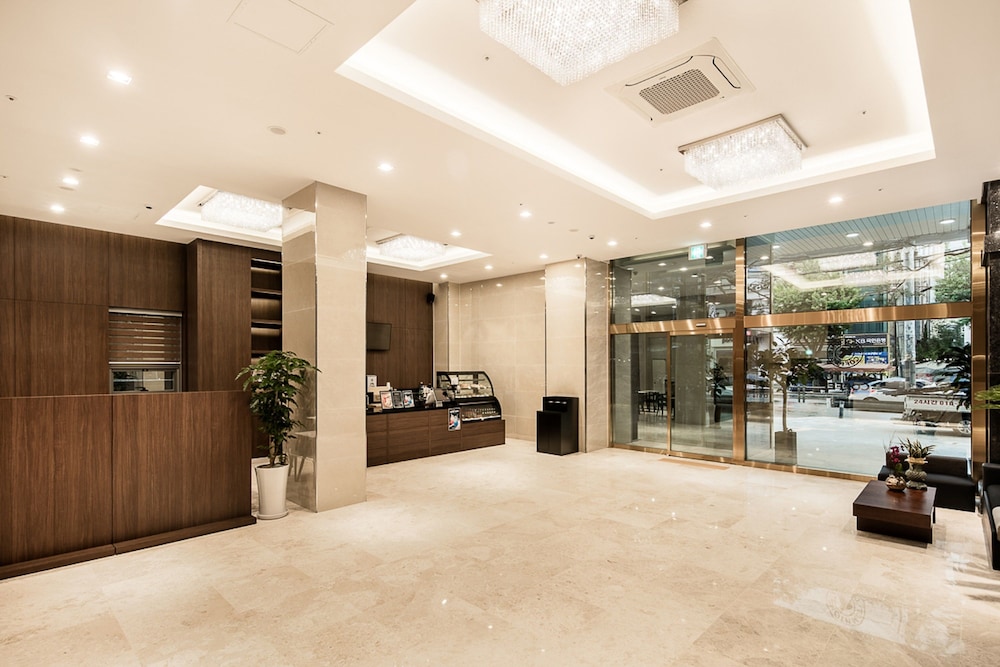 WD HOTEL 5/50