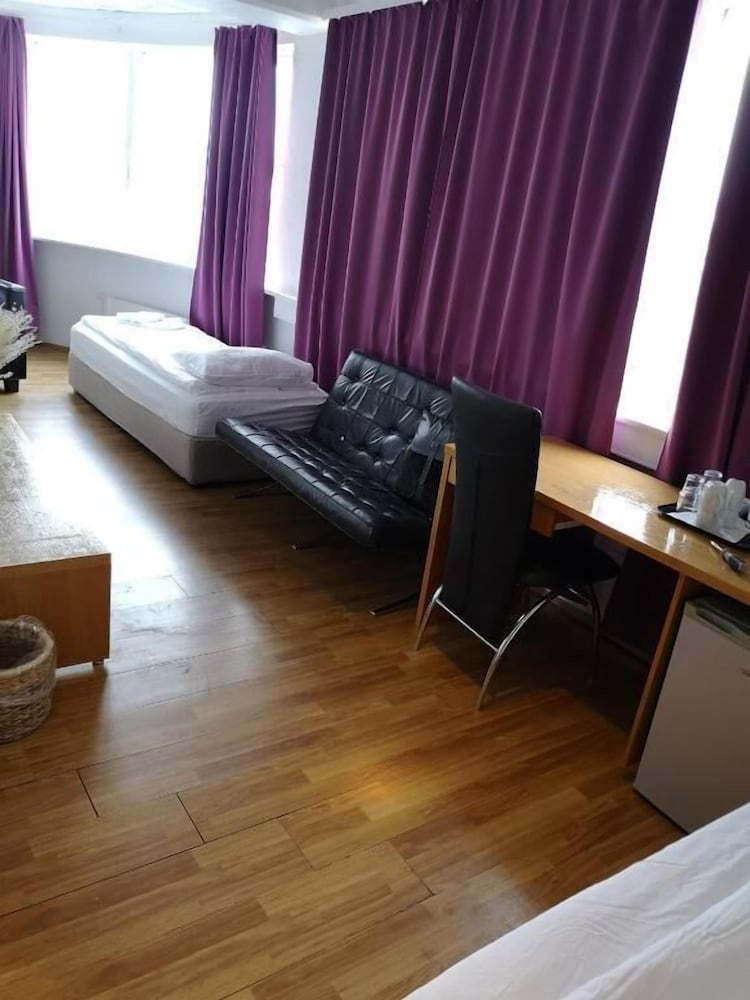 101 Guesthouse 34/60
