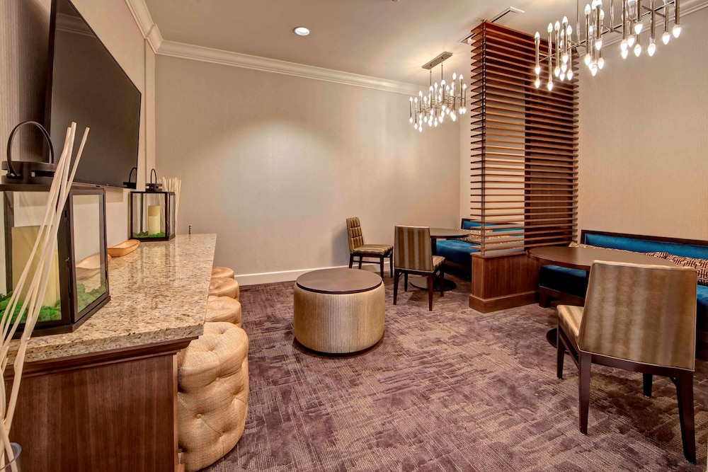 HILTON GARDEN INN NASHVILLE BRENTWOOD 29/75