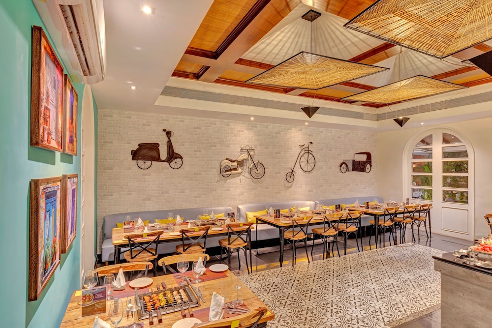 restaurant cafeteria