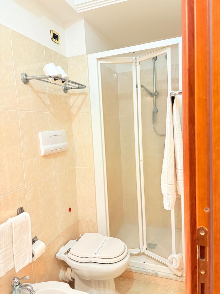 Hotel D Apos Angelo Palace 44/47