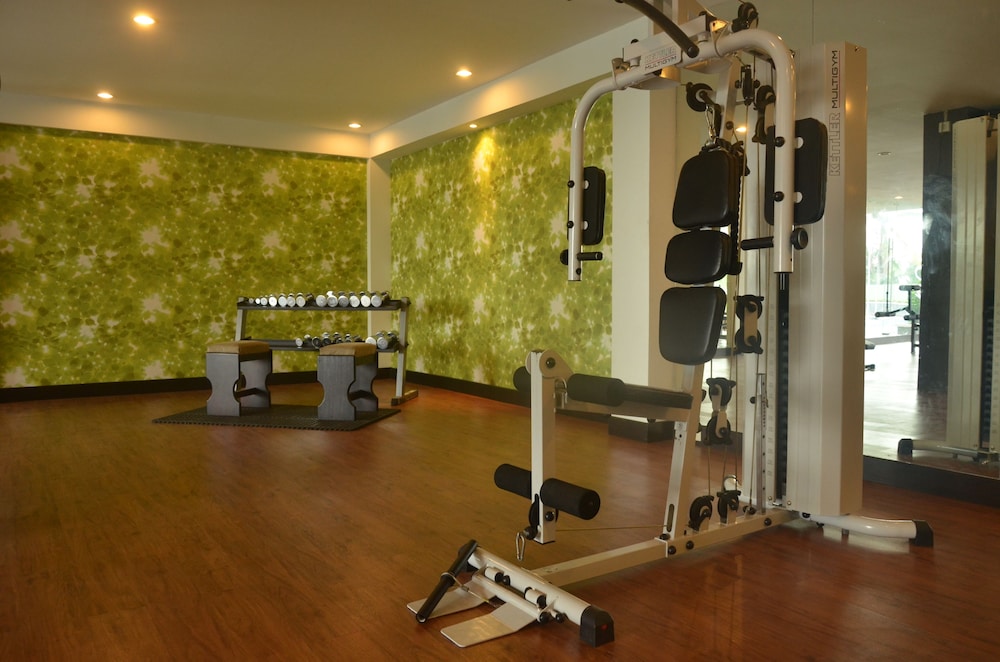 Surya Hotel 18/29