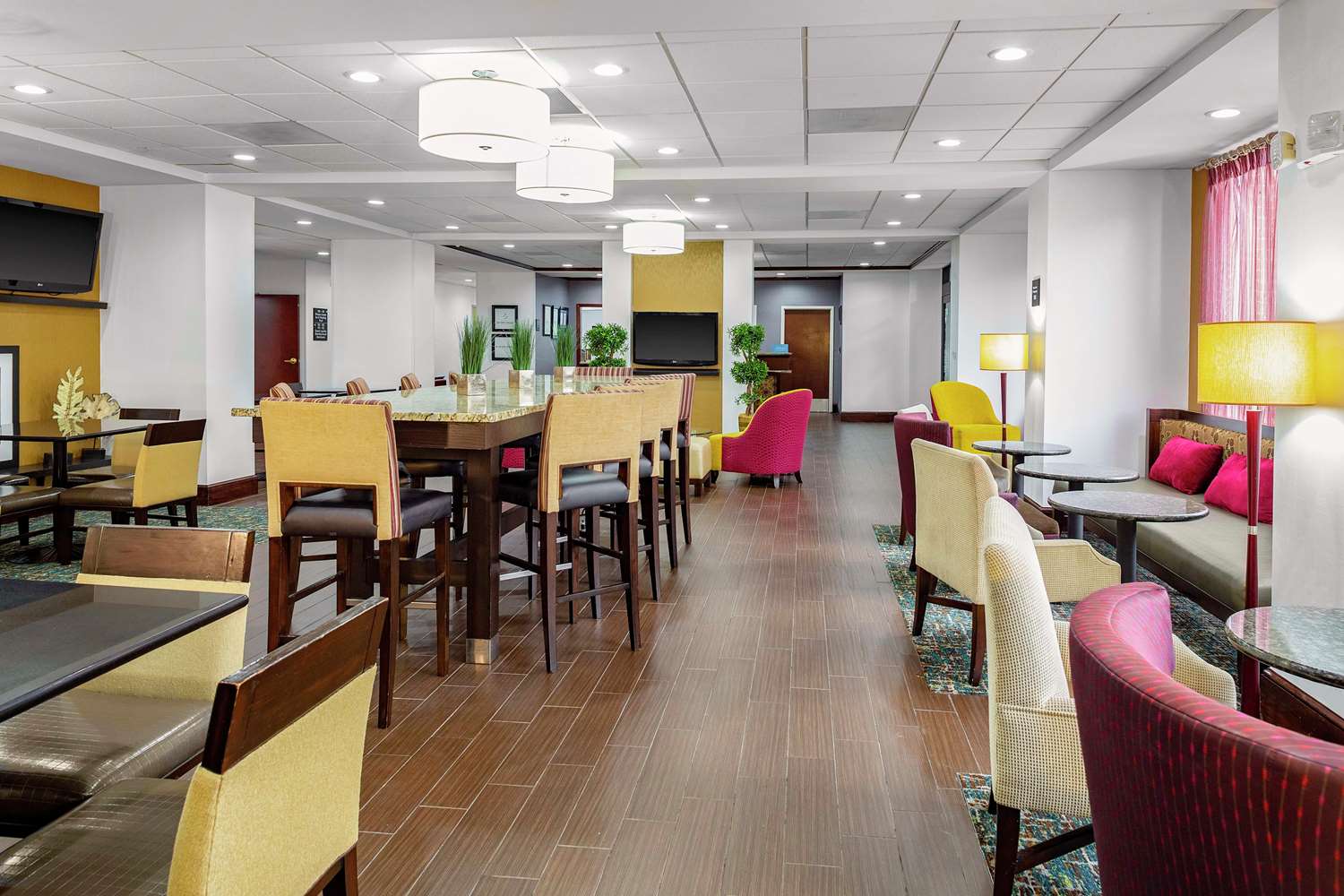 restaurant cafeteria