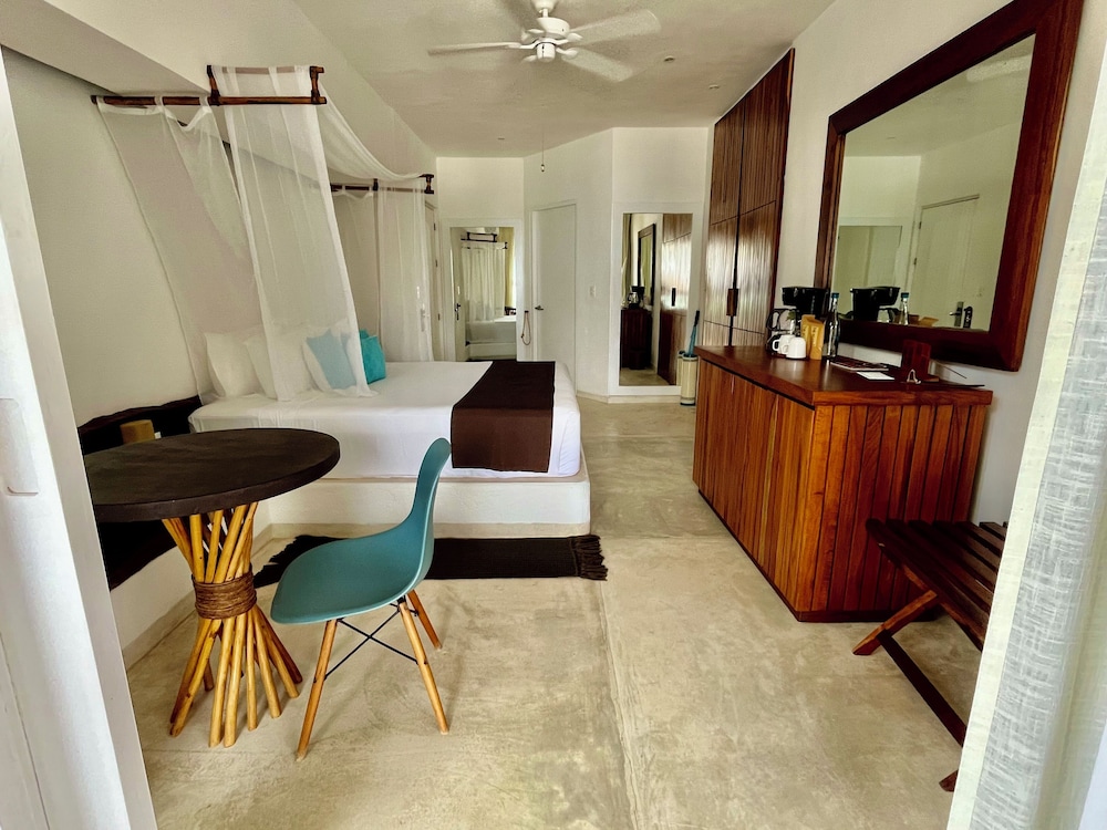 Cabanas Tulum 32/50