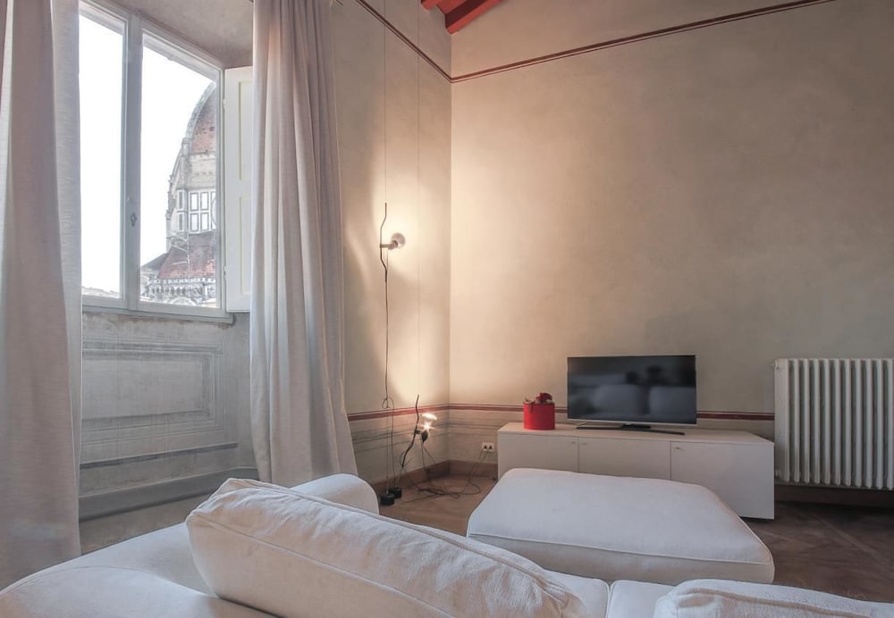 Ricasoli Terrace 8/32