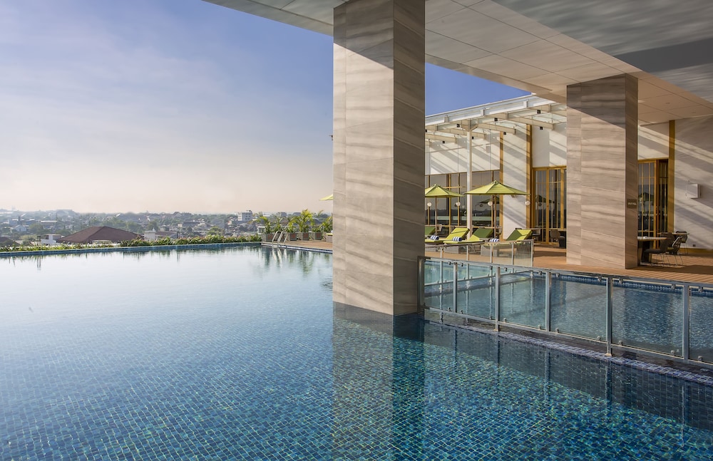 Swiss-Belhotel Solo 34/57